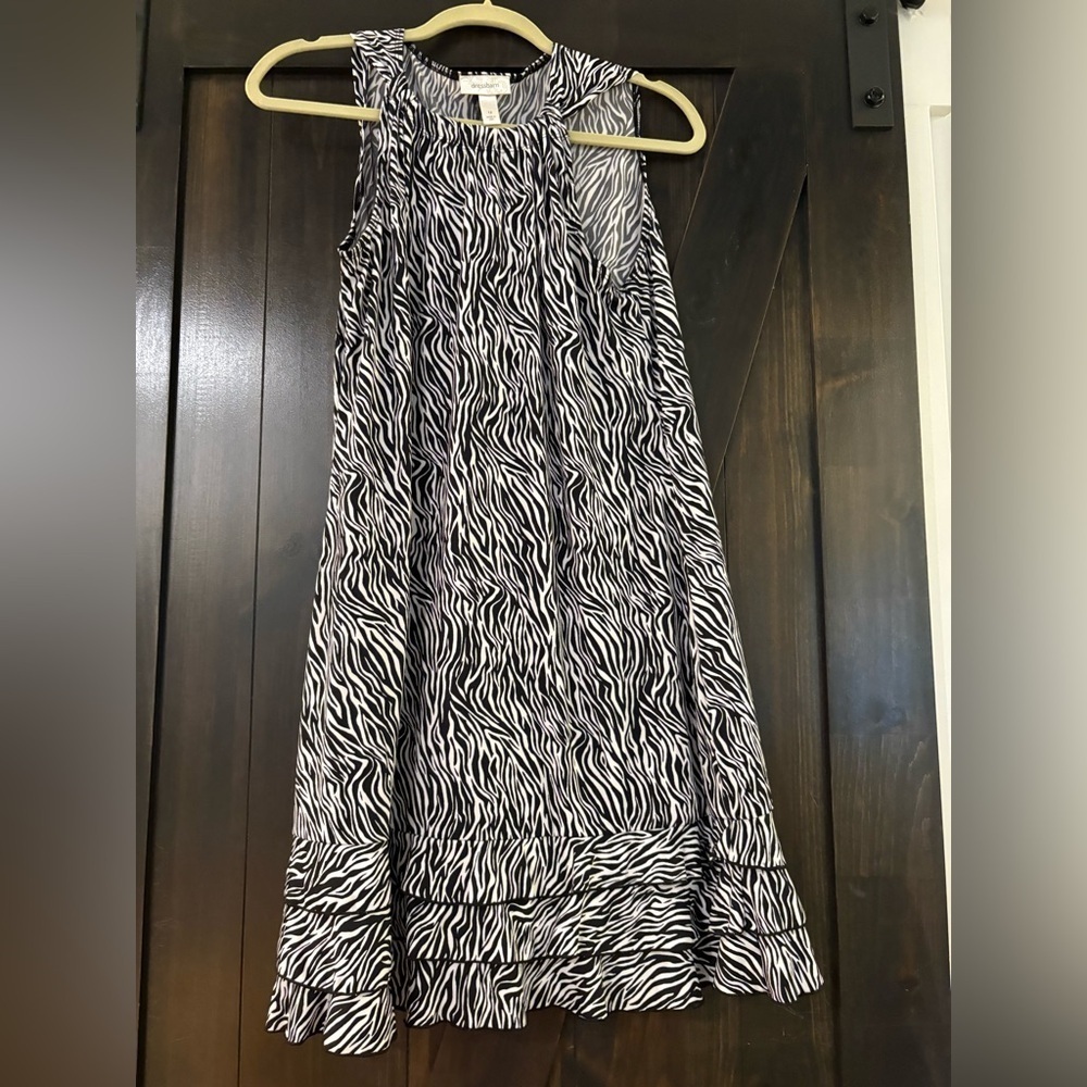 Dressbarn Black and White Zebra Pattern Dress